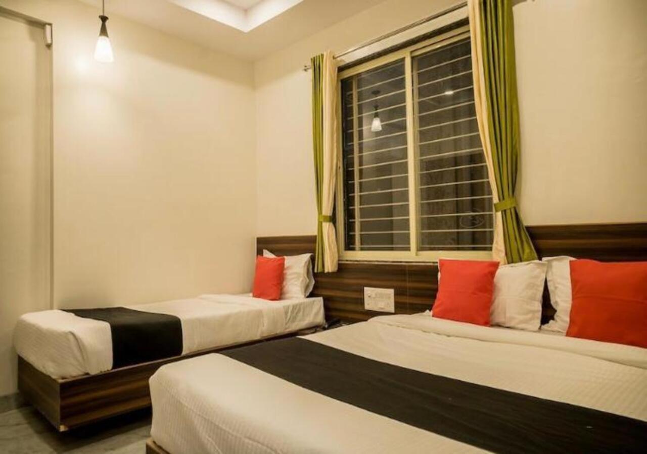 Hotel Sai Sk Palace Ширди Экстерьер фото